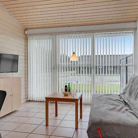 Holiday home 2 Bedroom Stunning In Pandrup