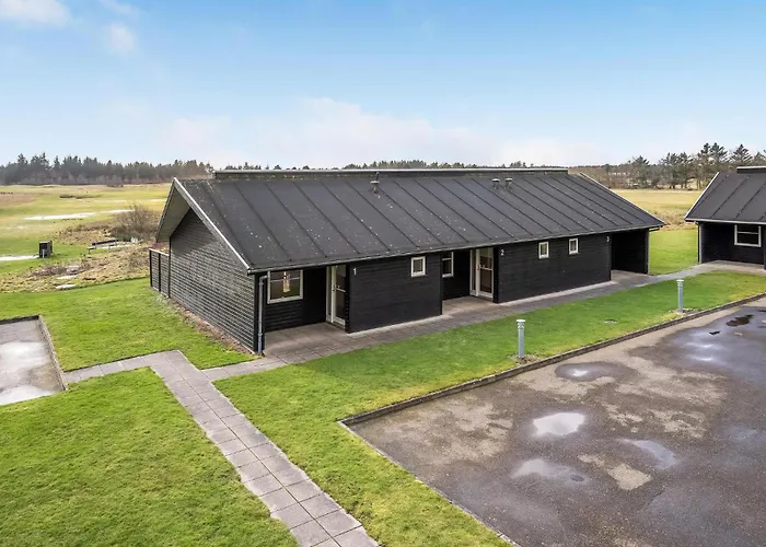 2 Bedroom Stunning In Feriehus *